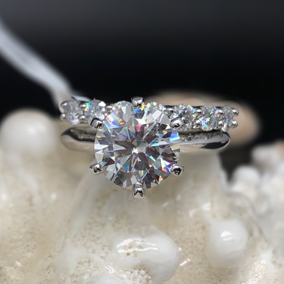 Moissanite ring set with certificate - Picture 7 of 16